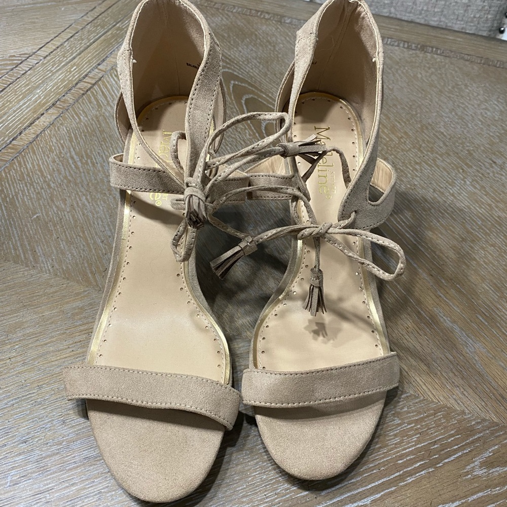 Madeline Stuart Heels NWOB